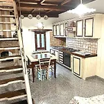 Il Castello Di Perchia Aparthotel Crocemaroggia