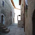 Il Castello Di Perchia 4* Crocemaroggia