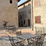 Il Castello Di Perchia Lejlighedshotel