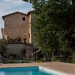 Il Castello Di Perchia Aparthotel Crocemaroggia