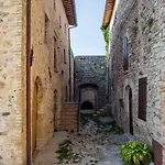 Aparthotel Il Castello Di Perchia