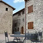 Il Castello Di Perchia Aparthotel 4*