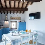 Il Castello Di Perchia Crocemaroggia