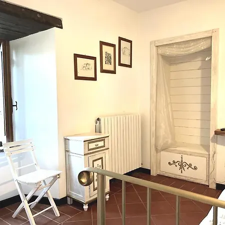 Il Castello Di Perchia Lejlighedshotel 4*