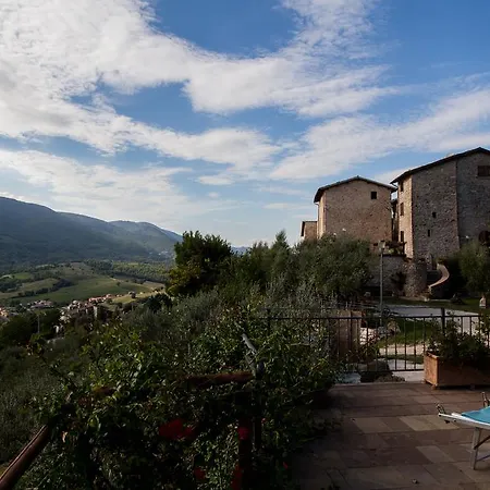 Aparthotel Il Castello Di Perchia Crocemaroggia