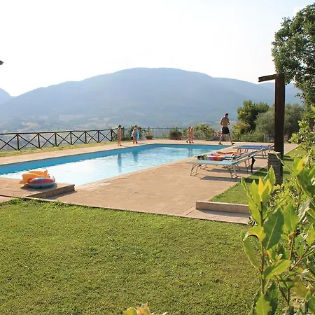 Il Castello Di Perchia 3*