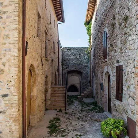 Ξενοδοχείο με διαμερίσματα Il Castello Di Perchia
