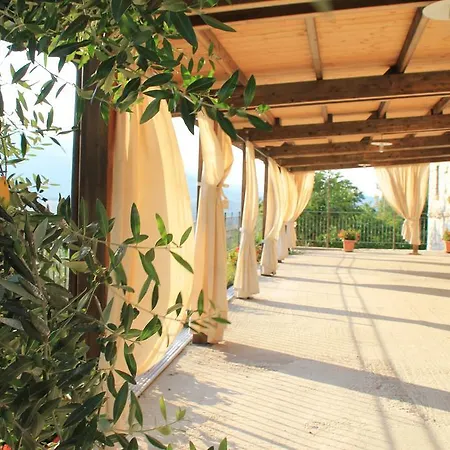 Il Castello Di Perchia Lejlighedshotel 4*