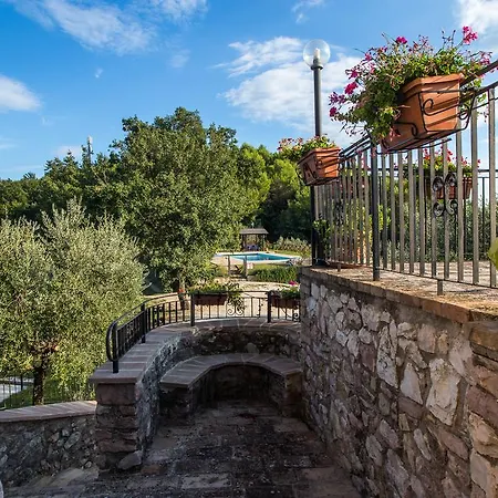Il Castello Di Perchia