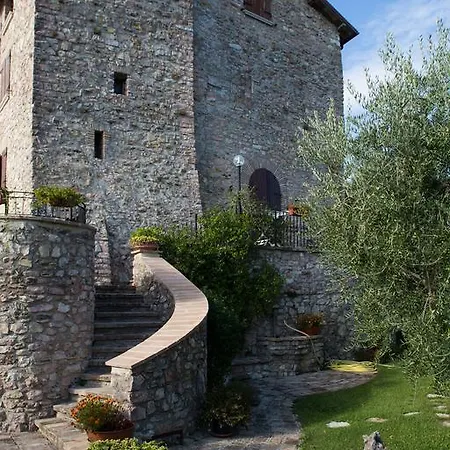 Il Castello Di Perchia 3*