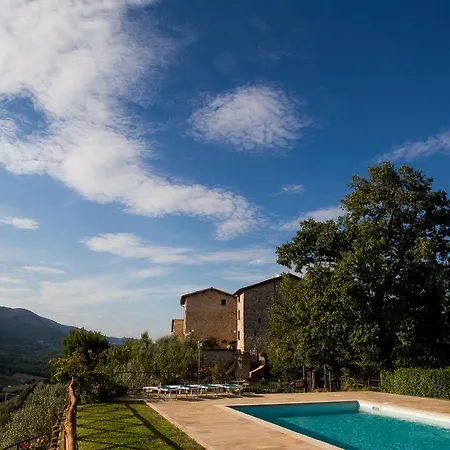 Il Castello Di Perchia 3*