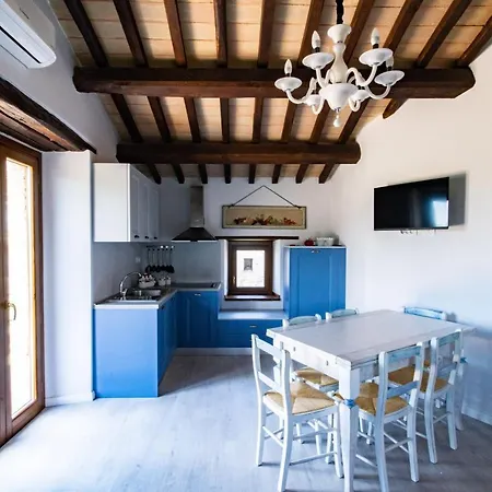 Il Castello Di Perchia 3*