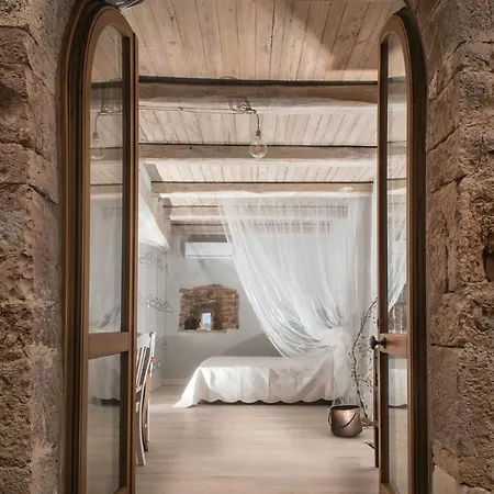 Lejlighedshotel Il Castello Di Perchia Crocemaroggia