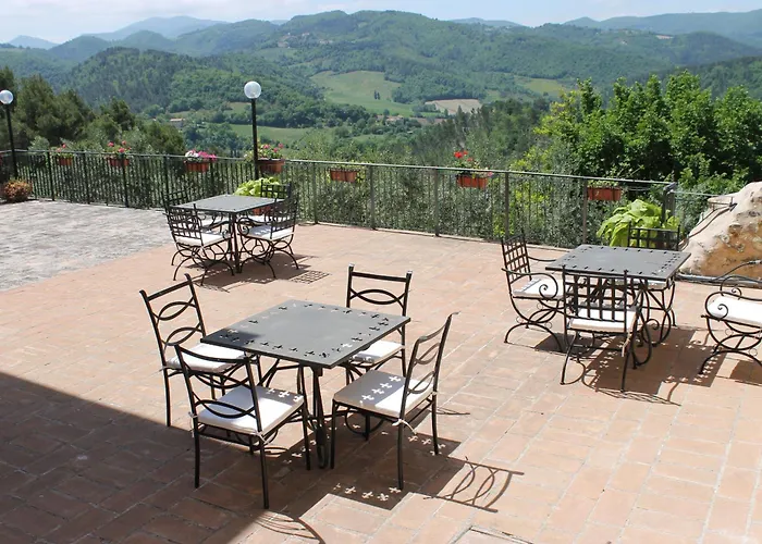 Lejlighedshotel Il Castello Di Perchia Crocemaroggia