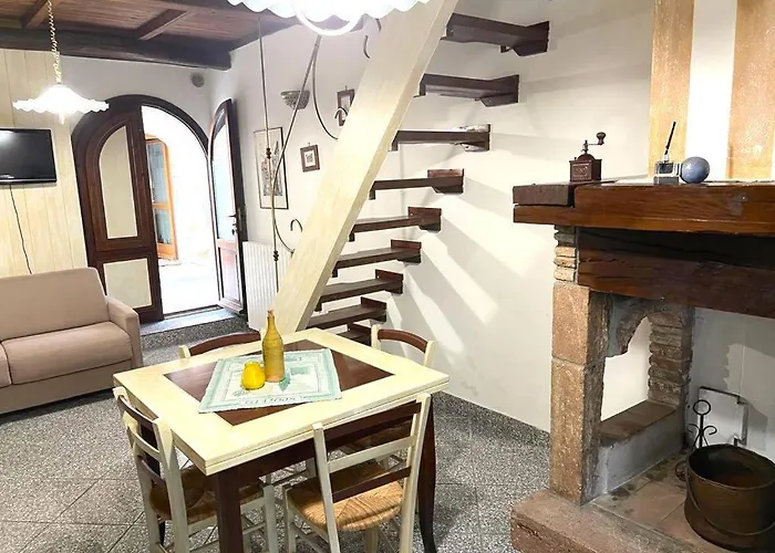 Lejlighedshotel Il Castello Di Perchia Crocemaroggia