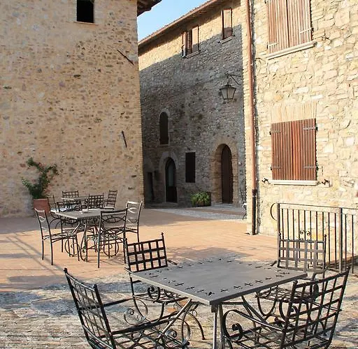 Il Castello Di Perchia Lejlighedshotel
