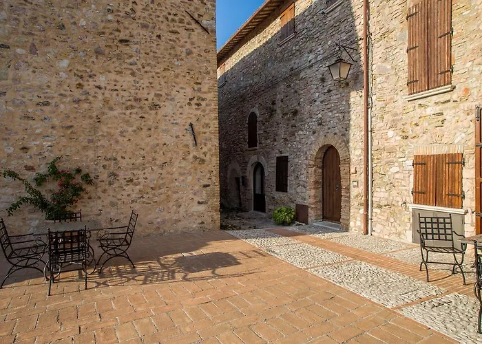 Apartahotel Il Castello Di Perchia