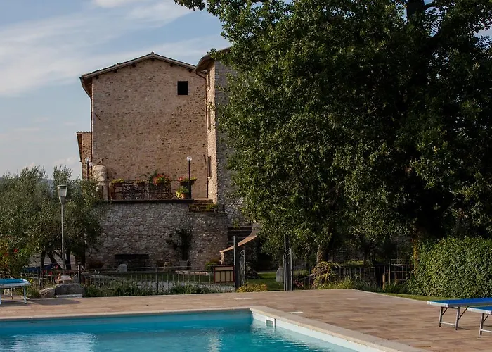 Il Castello Di Perchia Lejlighedshotel Crocemaroggia