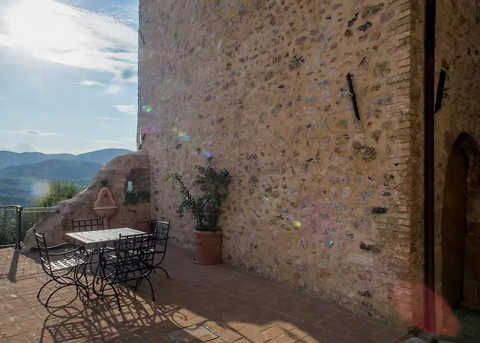 Lejlighedshotel Il Castello Di Perchia 4*