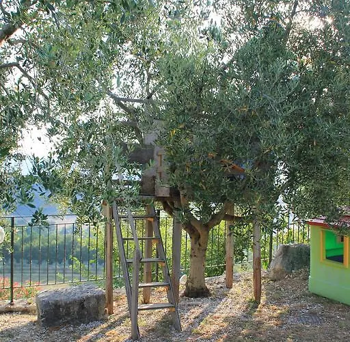 Il Castello Di Perchia Crocemaroggia