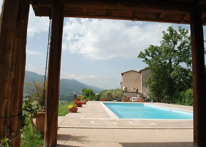 Il Castello Di Perchia Apartahotel 4*